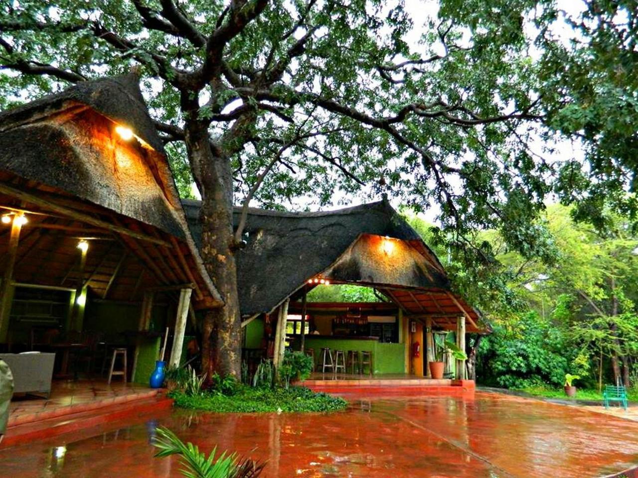 Kwalape Safari Lodge Kasane Extérieur photo